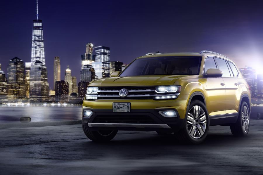  Volkswagen Atlas V6 2017 года  (фото 27 из 46)